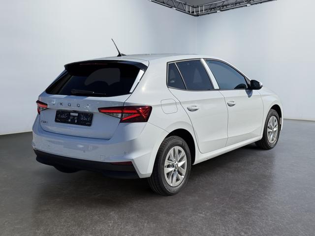 Skoda Fabia Drive Plus 1.0 TSI DSG 2ZKlima AHK Apple 2 x PDC Sitzheizung 5J Garantie Kessy 1.0l TSI - Foto 4