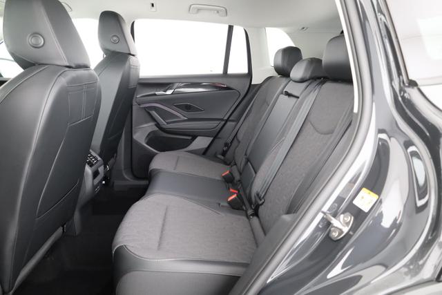 VW Tiguan 1.5 eTSI 110 kW Life DSG Life, Navi, AHK, easyOpen, LED-Plus, Kamera - Foto 10