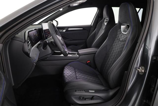 VW Passat Variant 2.0 TSI 195 kW 4Motion R-Line DSG 4M Black, HUD, AHK, Navi, IQ.Light, AreaView, Winter, el. Klappe, sofort - Foto 9