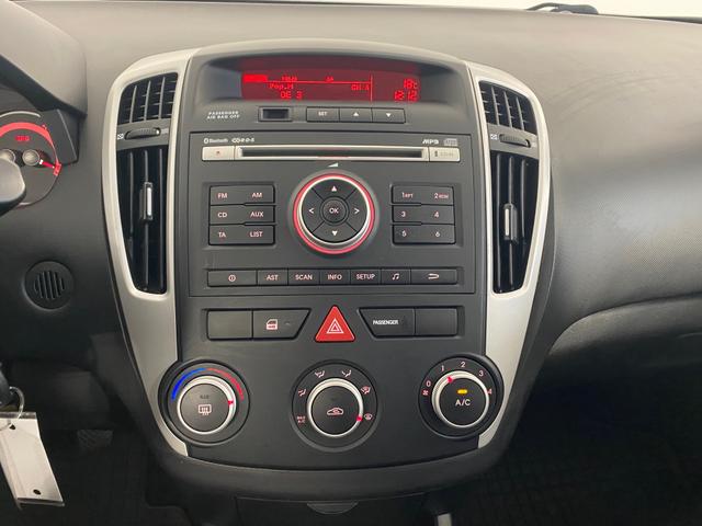 Kia Ceed Sportswagon Cee'd 1.4 CVVT 90 AHK neues Pickerl - Foto 9