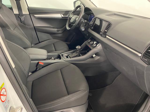 Skoda Karoq 1.5 TSI ACT Selection LED*RFK*ACC - Foto 5