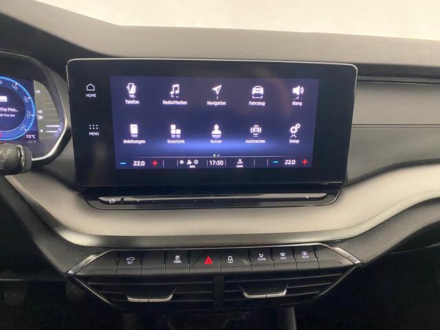Skoda Octavia Combi 2.0 TDI DPF Ambition LED*RFK*VIRTUAL COCKPIT - Foto 9