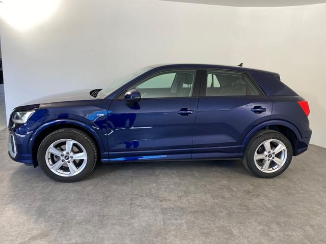 Audi Q2 35 2.0 TDI S line LED*NAVI*AHK*PANORAMA - Foto 2