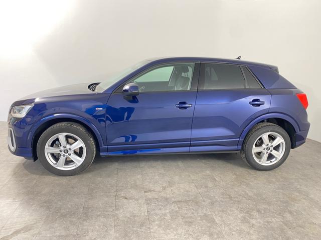 Audi Q2 35 2.0 TDI S line LED*NAVI*AHK*PANORAMA - Foto 2