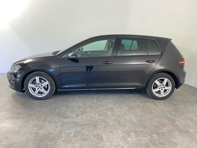 VW Golf VII Sky 1,6 TDI XENON*PDC*PANORAMA - Foto 2