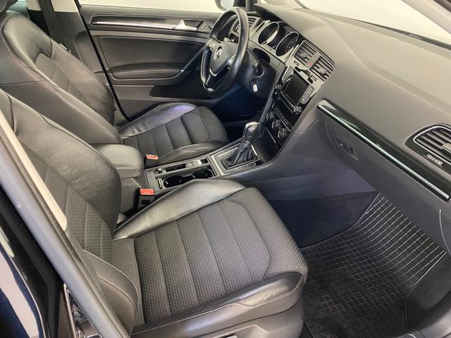 VW Golf VII Sky 1,6 TDI XENON*PDC*PANORAMA - Foto 5