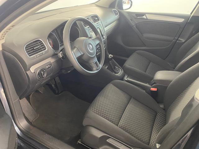 VW Golf VI 1.6 TDI Trendline XENON*PDC - Foto 4
