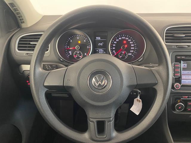 VW Golf VI 1.6 TDI Trendline XENON*PDC - Foto 7