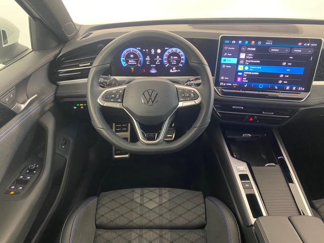 VW Passat Variant 2.0 TDI R-Line MATRIX*NAVI*ACC - Foto 6