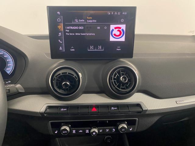Audi Q2 30 1.0 TFSI S Line OPF LED*NAVI - Foto 9