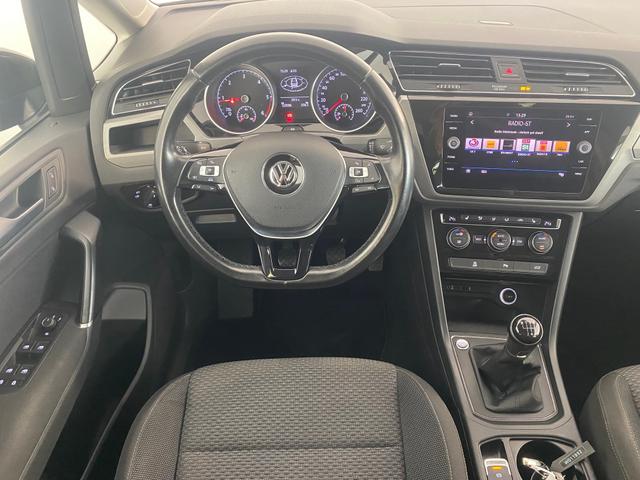 VW Touran 1.6 TDI BMT Comfortline LED*AHK*ACC*SITZHEIZUNG*NAVI - Foto 6