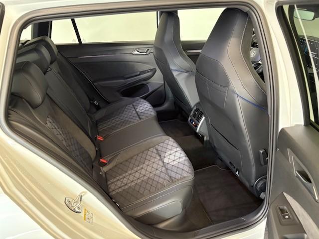 VW Golf Variant VIII 1.5 eTSI mHeV DSG R-line - Foto 7