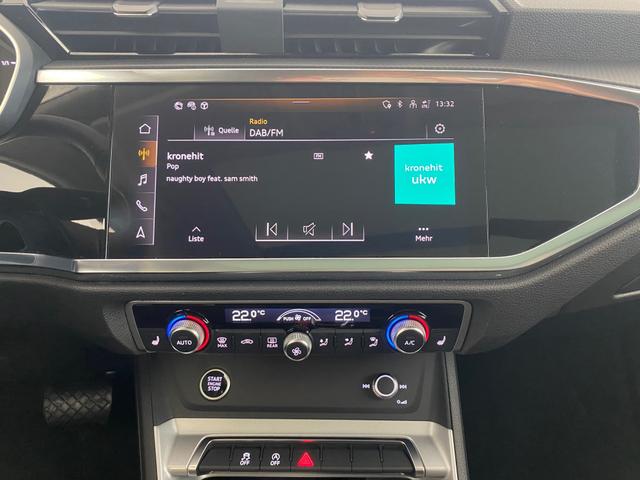 Audi Q3 40 2.0 TFSI quattro S Line PANORAMA*LED*NAVI - Foto 8