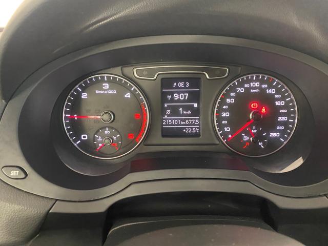 Audi Q3 2.0 TDI quattro S-LINE XENON*SITZHEIZUNG - Foto 8