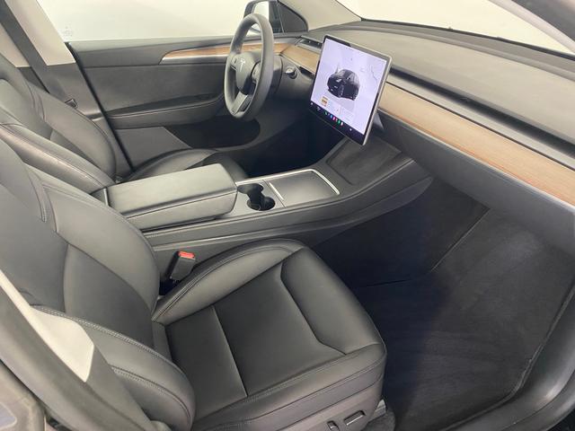 Tesla Model Y Dual Maximale Reichweite AWD - Foto 5