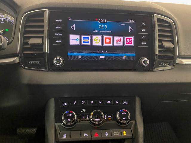 Skoda Karoq 1.5 TSI DSG ACT Style OPF LED*NAVI*RFK*ACC - Foto 9