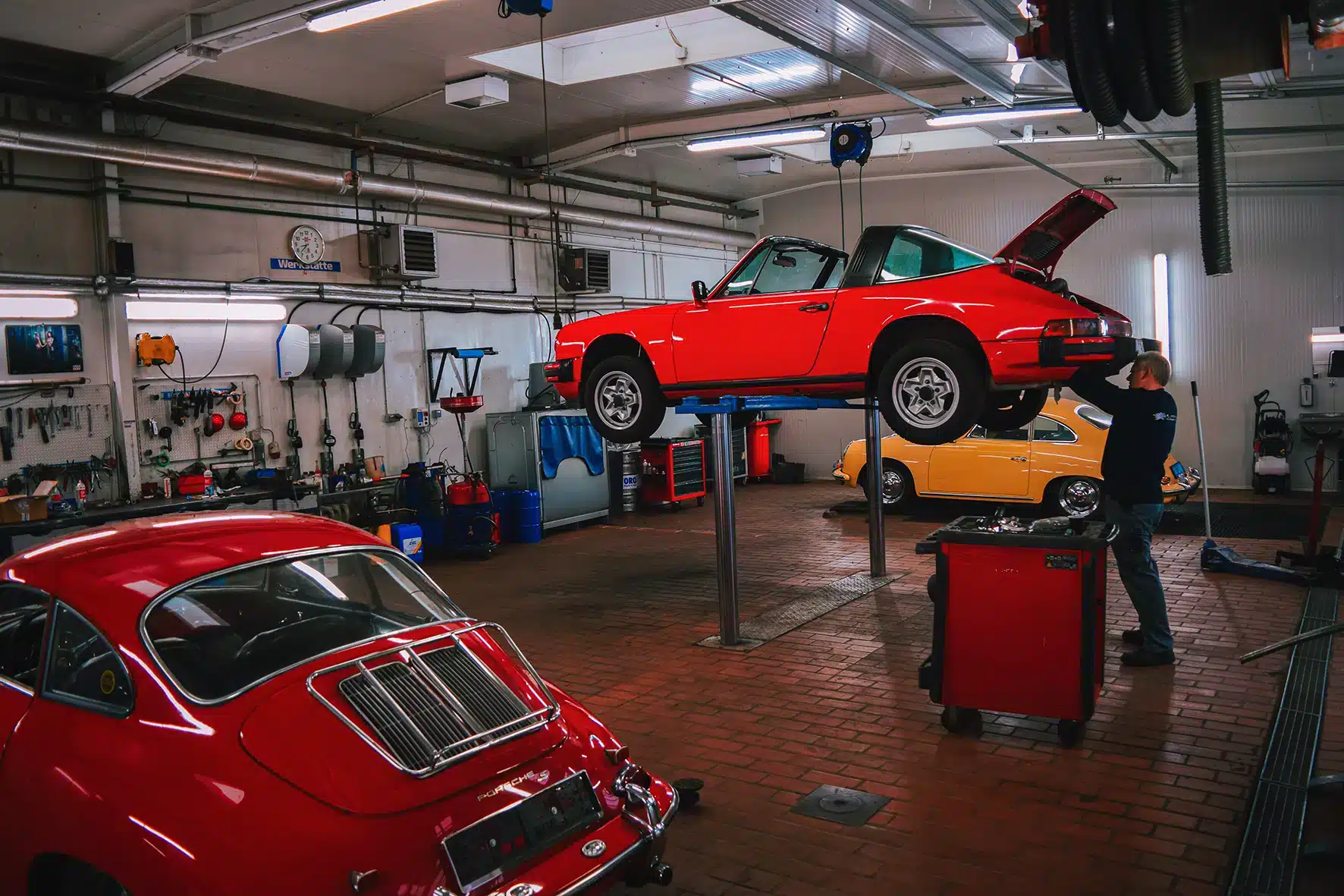 Oldtimer-Restauration Autohaus Lang