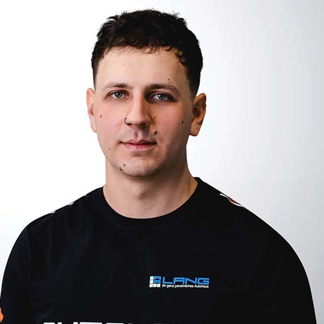 Elias Radoncic - KFZ-TECHNIKER