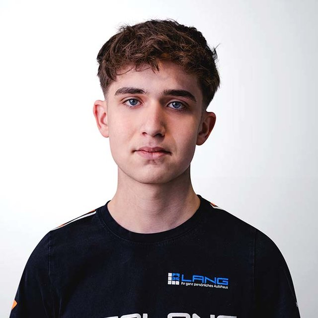 Florian Röck - KFZ-TECHNIKER LEHRLING